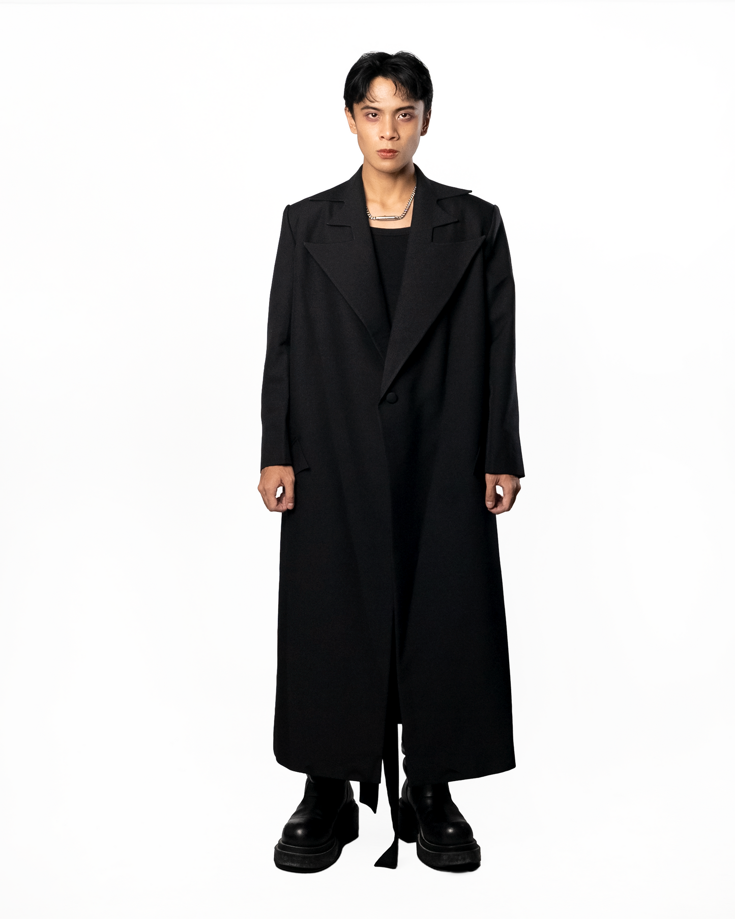 Fang Trench Black